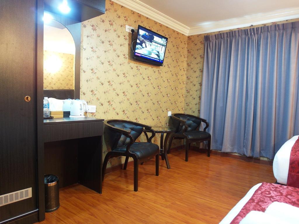 Classic Kinabalu Hotel